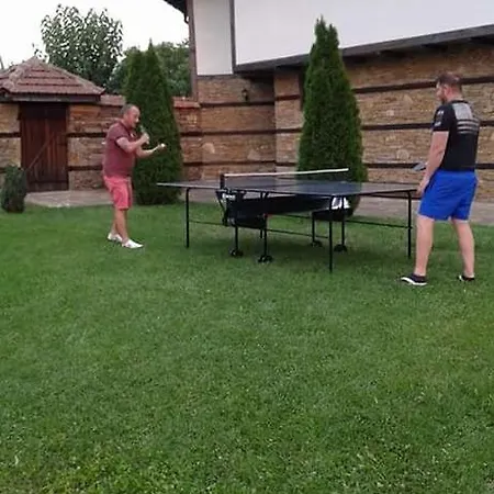 게스트하우스 Vila Nikolina *