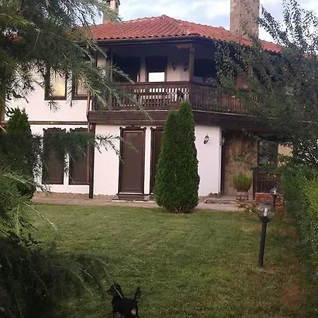 Vila Nikolina Sennik