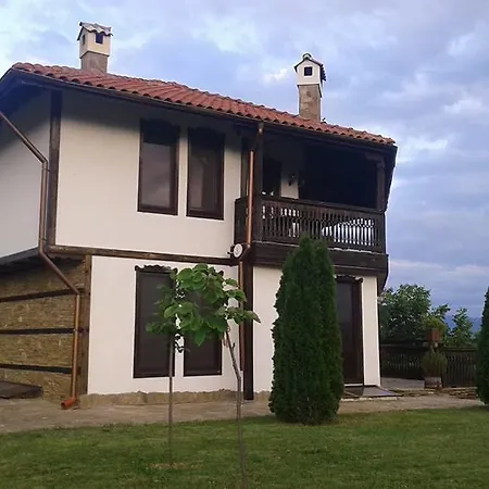 ゲストハウス Vila Nikolina